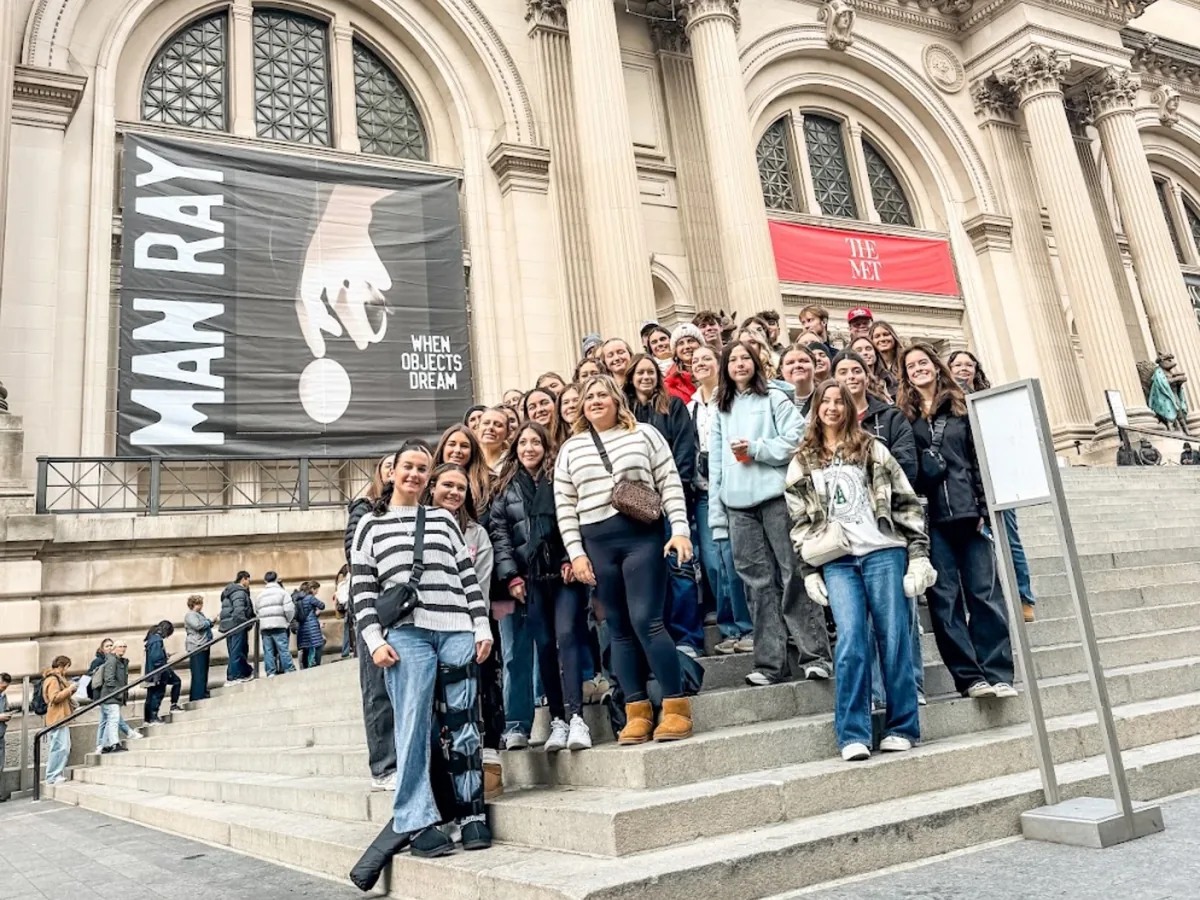 A Landmark student group on the steps of the Metropolitan Museum of Art in New York City